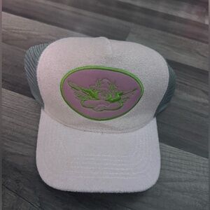 Boys lie hat